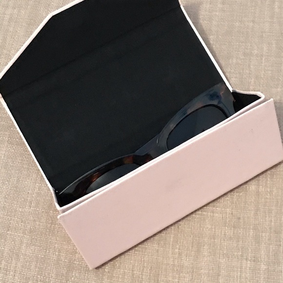 ✨HPx2✨JILLY BOX Shady Lady Sunglasses *NWT - Picture 12 of 16